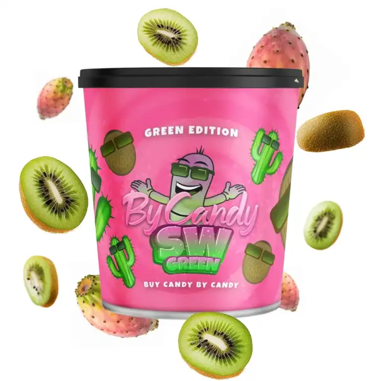 Envase para helado con trozos de kiwi y fresa, diseño en rosa, para postres refrescantes de verano.