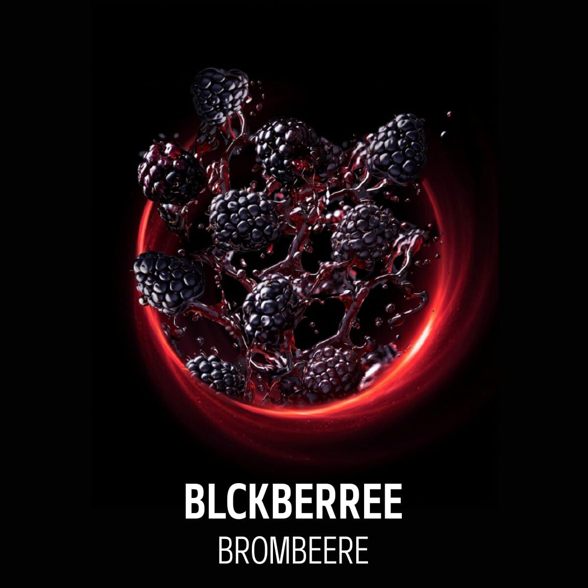 Frische Brombeeren mit Saft in dunklem Hintergrund, Nahaufnahme.